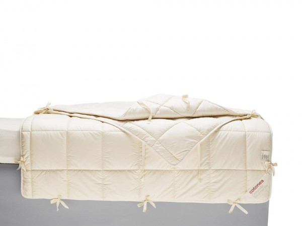 Bio-Kinderbettdecke aus Woll-Füllung "Dilana" von Cotonea